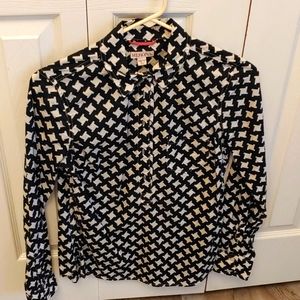 Black and white button up shirt size small